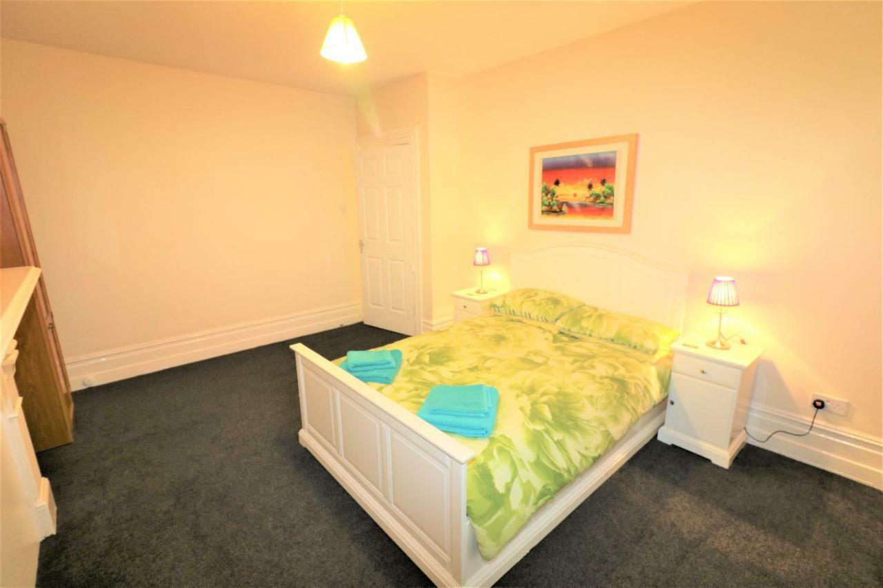 Marley Mansion Apartments - Borough バーケンヘッド エクステリア 写真