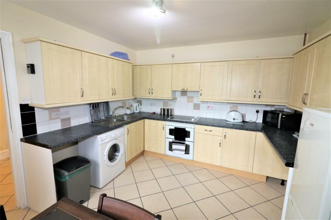 Marley Mansion Apartments - Borough バーケンヘッド エクステリア 写真