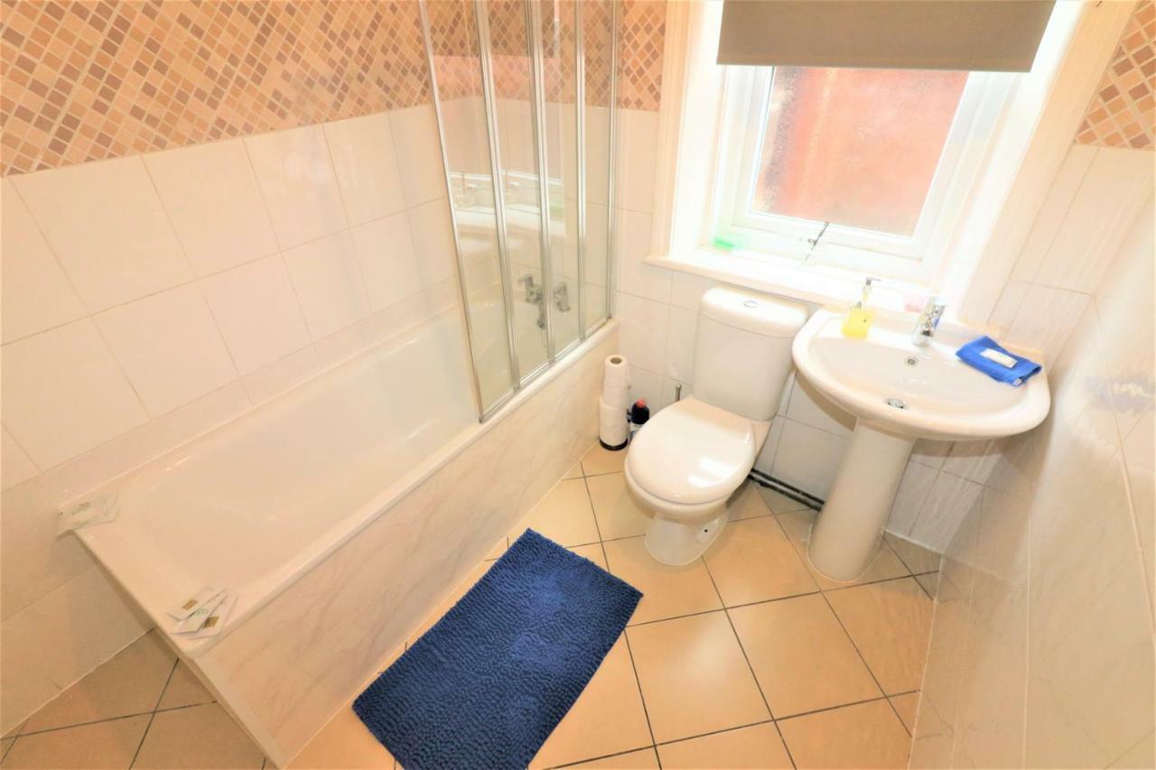 Marley Mansion Apartments - Borough バーケンヘッド エクステリア 写真